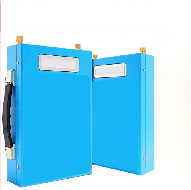 唤能户外便携式锂电池12V尺寸310*210*100(18650聚合物铁锂)