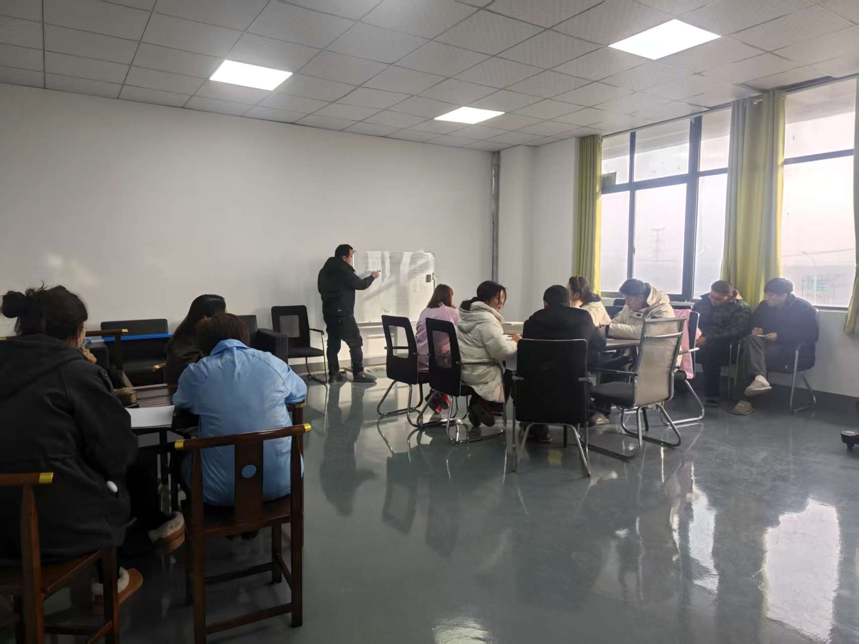 赋能全员成长 深耕核心领域——我司成功举办锂电池基础知识专题培训